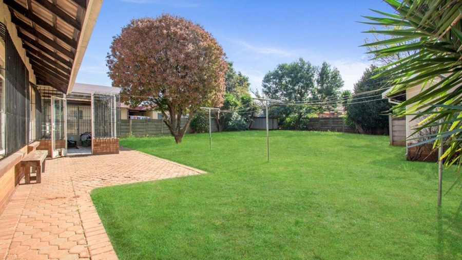 3 Bedroom Property for Sale in Horison Gauteng