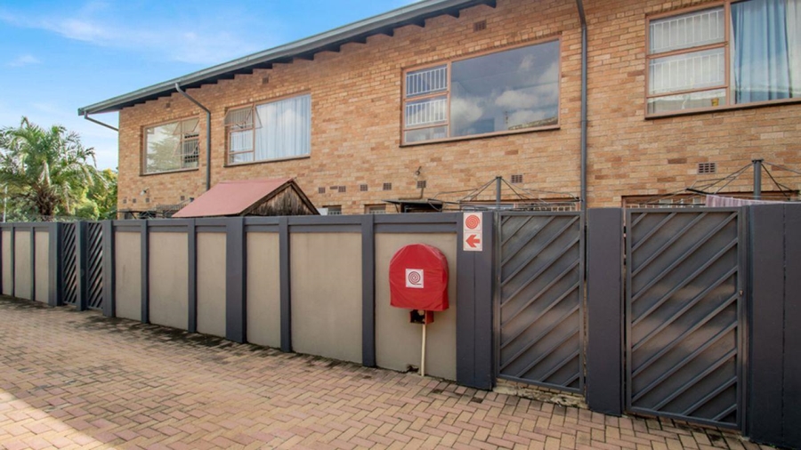 2 Bedroom Property for Sale in Robin Hills Gauteng