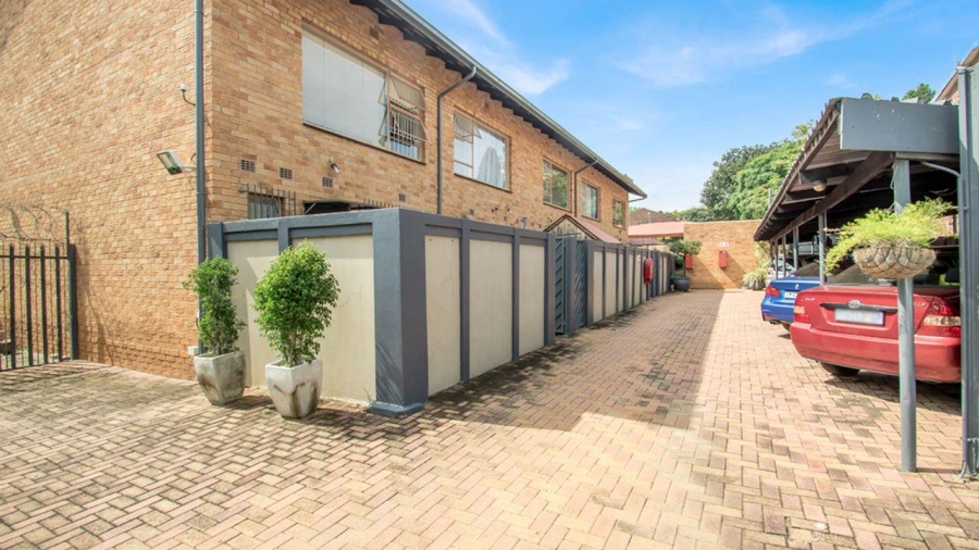 2 Bedroom Property for Sale in Robin Hills Gauteng