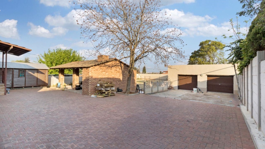 3 Bedroom Property for Sale in Horison Gauteng
