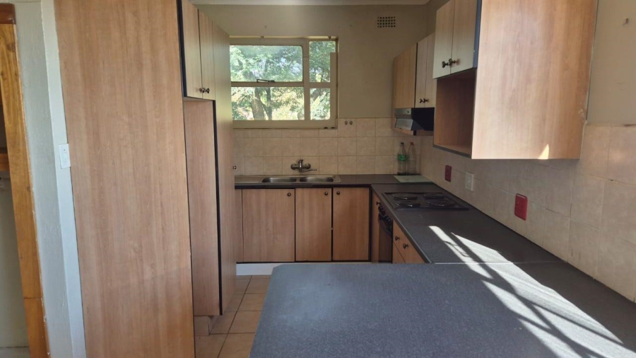1 Bedroom Property for Sale in Albertville Gauteng