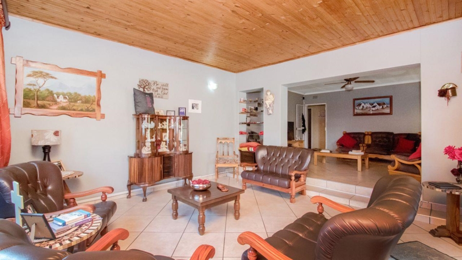 4 Bedroom Property for Sale in Witpoortjie Gauteng