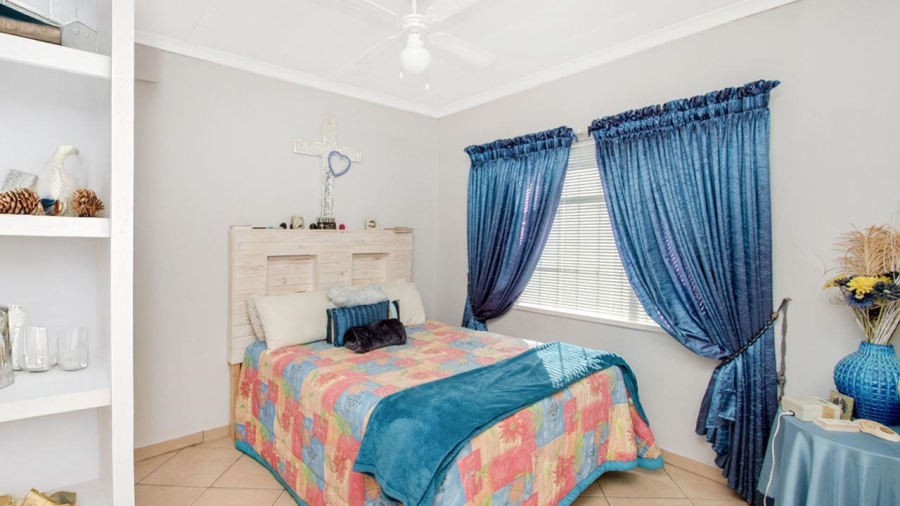 4 Bedroom Property for Sale in Witpoortjie Gauteng