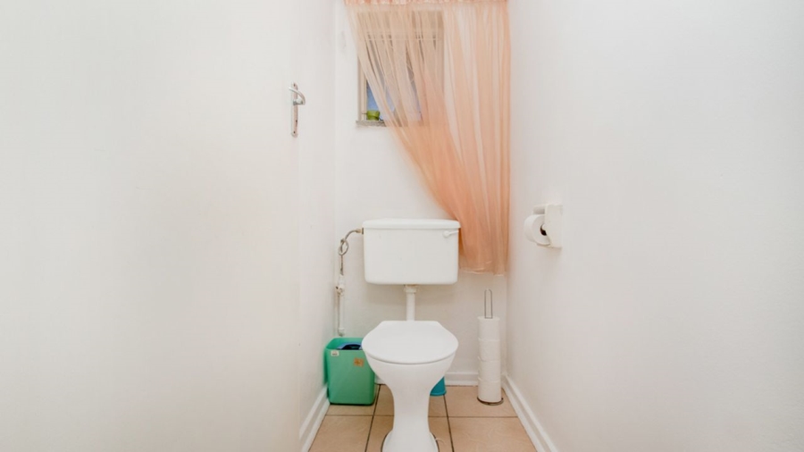 4 Bedroom Property for Sale in Witpoortjie Gauteng
