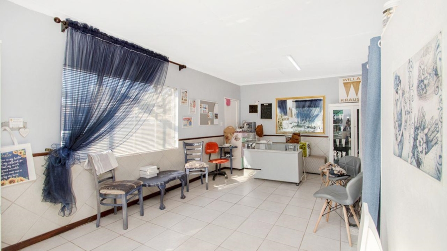 4 Bedroom Property for Sale in Witpoortjie Gauteng