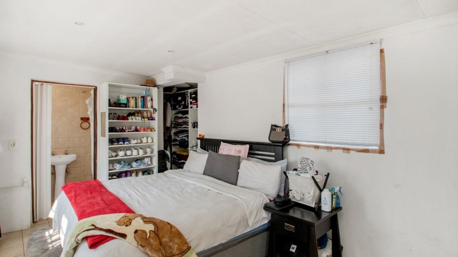 3 Bedroom Property for Sale in Discovery Gauteng