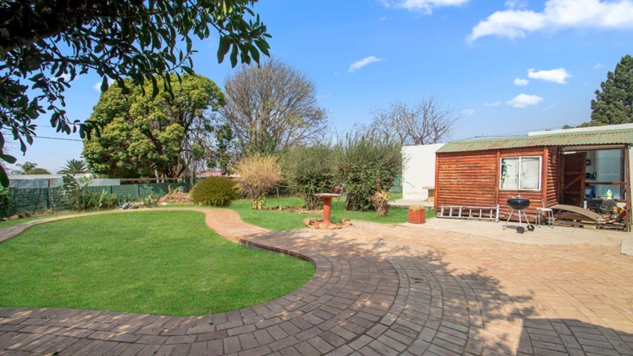 3 Bedroom Property for Sale in Discovery Gauteng