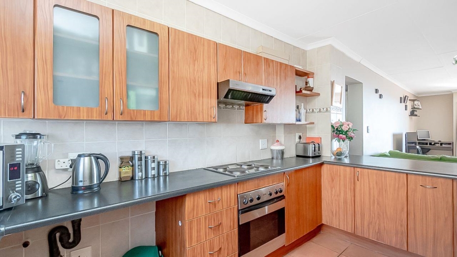 2 Bedroom Property for Sale in Windsor East Gauteng