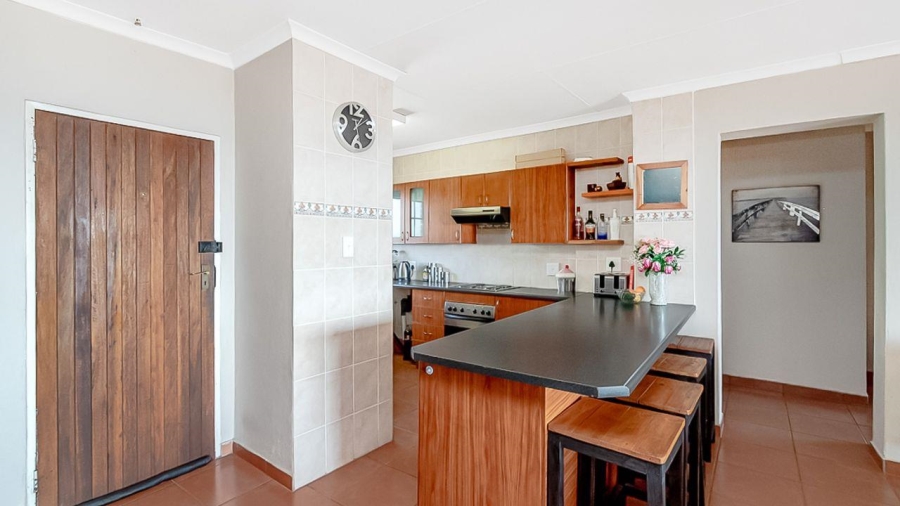 2 Bedroom Property for Sale in Windsor East Gauteng
