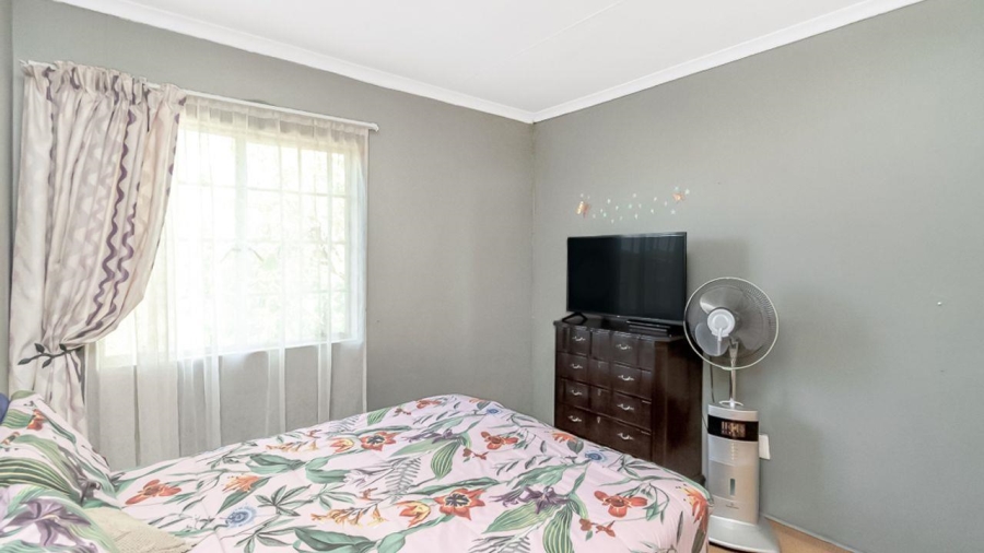 2 Bedroom Property for Sale in Windsor East Gauteng