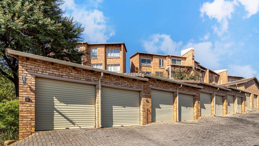 2 Bedroom Property for Sale in Windsor East Gauteng