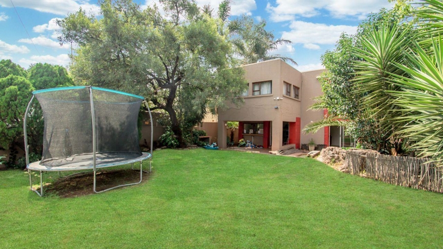 4 Bedroom Property for Sale in Albertville Gauteng