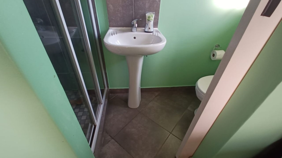 2 Bedroom Property for Sale in The Reeds Gauteng