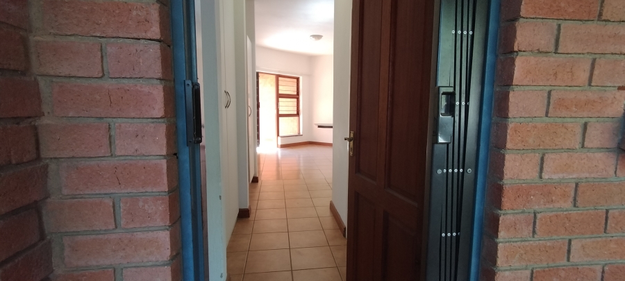 1 Bedroom Property for Sale in Honeydew Manor Gauteng