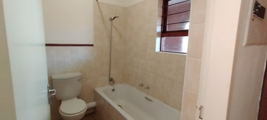 1 Bedroom Property for Sale in Honeydew Manor Gauteng
