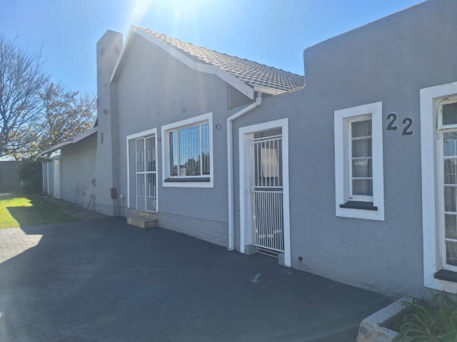 3 Bedroom Property for Sale in Albemarle Gauteng