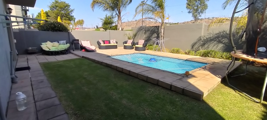 4 Bedroom Property for Sale in Ruimsig Gauteng