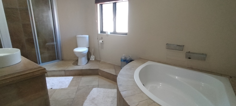 4 Bedroom Property for Sale in Ruimsig Gauteng