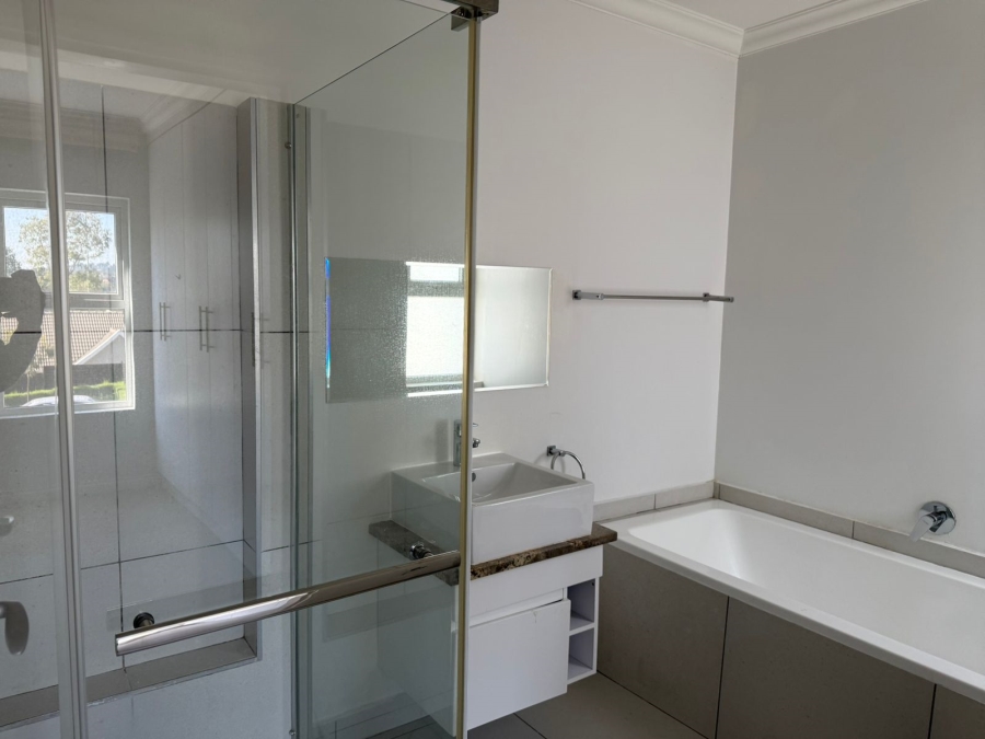 2 Bedroom Property for Sale in Bryanston Gauteng