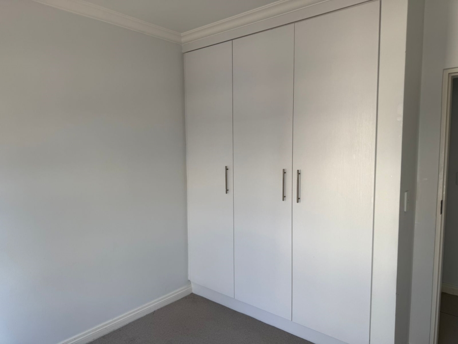 2 Bedroom Property for Sale in Bryanston Gauteng