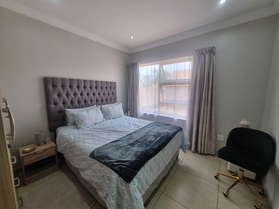 3 Bedroom Property for Sale in Equestria Gauteng