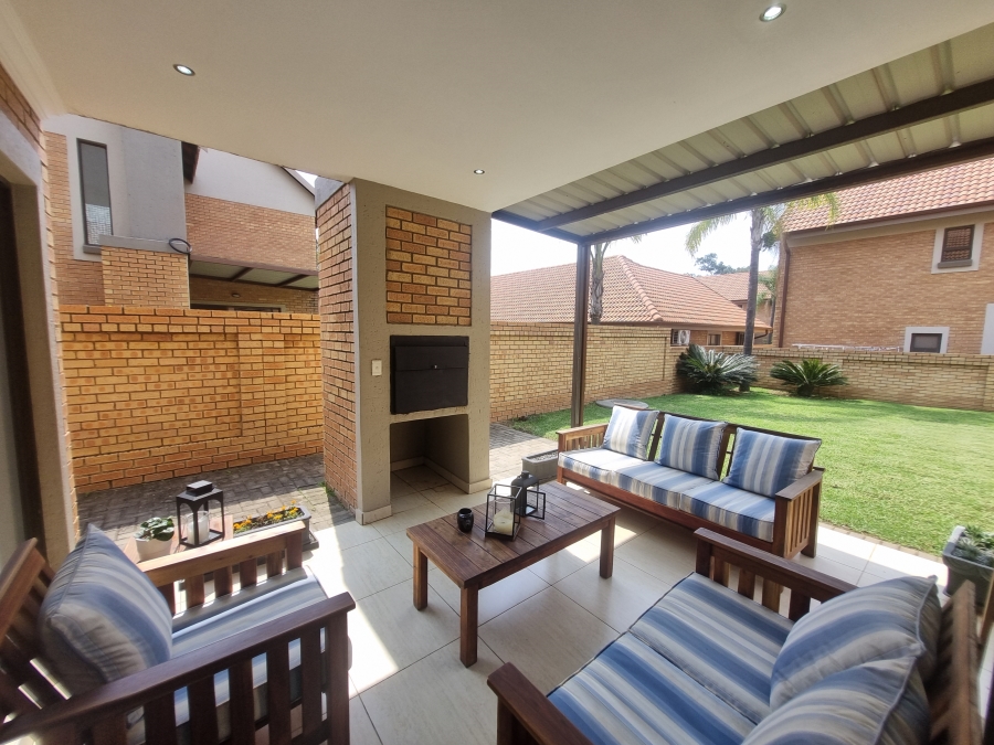 3 Bedroom Property for Sale in Equestria Gauteng