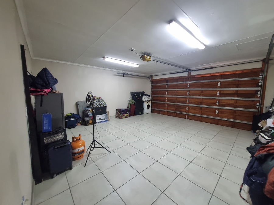 3 Bedroom Property for Sale in Equestria Gauteng