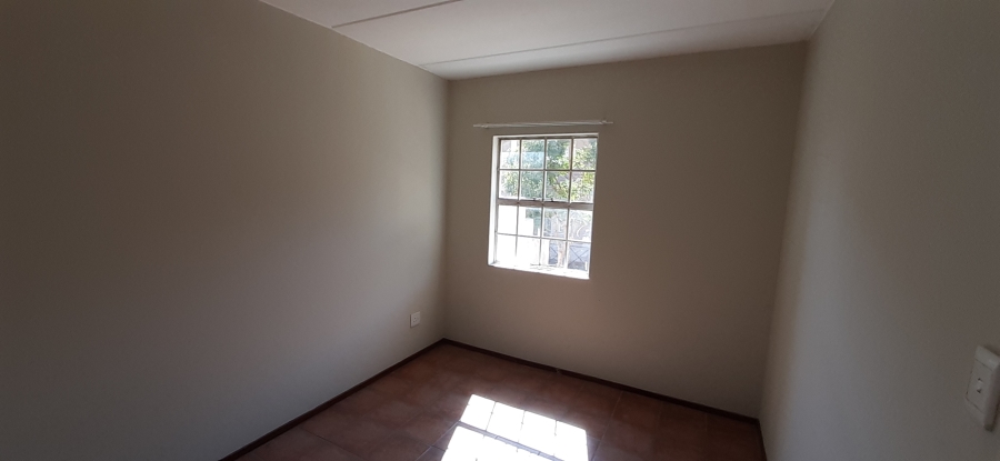 2 Bedroom Property for Sale in Moffat View Gauteng