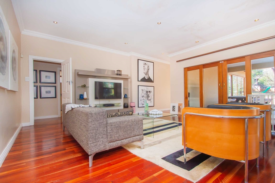 4 Bedroom Property for Sale in Linden Gauteng