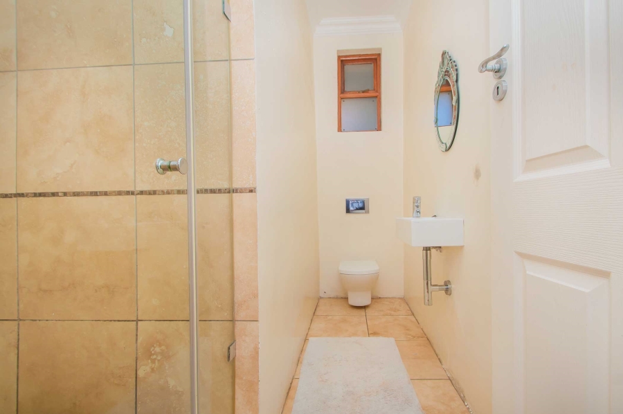 4 Bedroom Property for Sale in Linden Gauteng