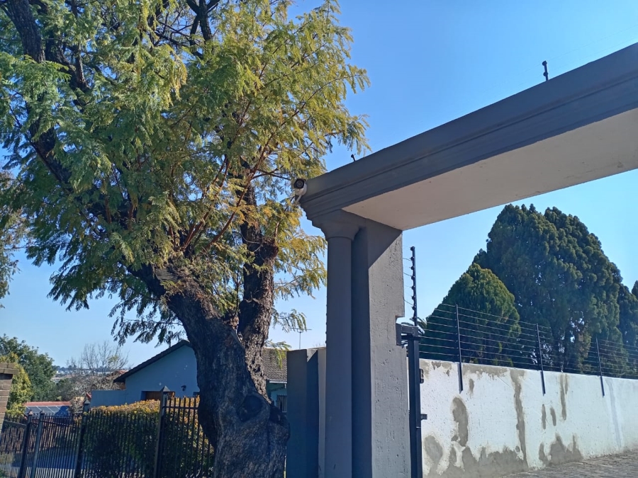 To Let 1 Bedroom Property for Rent in Noordwyk Gauteng