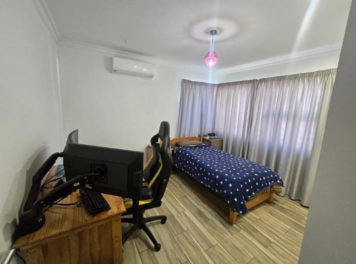 4 Bedroom Property for Sale in Glenvista Gauteng