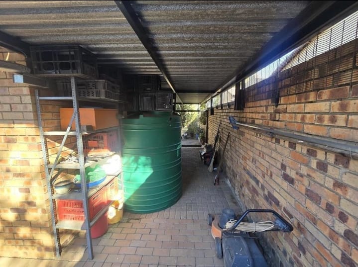 4 Bedroom Property for Sale in Glenvista Gauteng