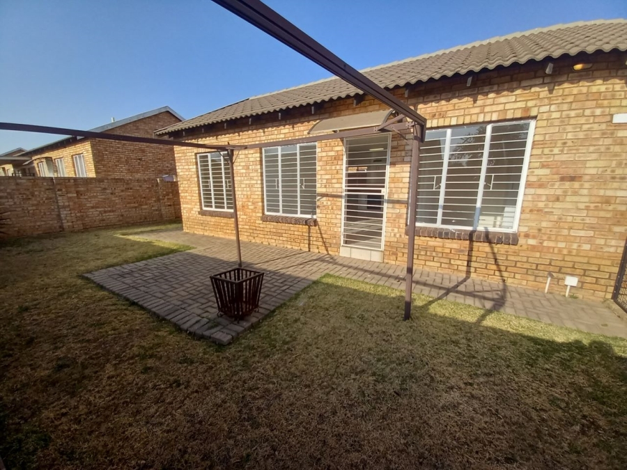 To Let 3 Bedroom Property for Rent in Rynfield A H Gauteng
