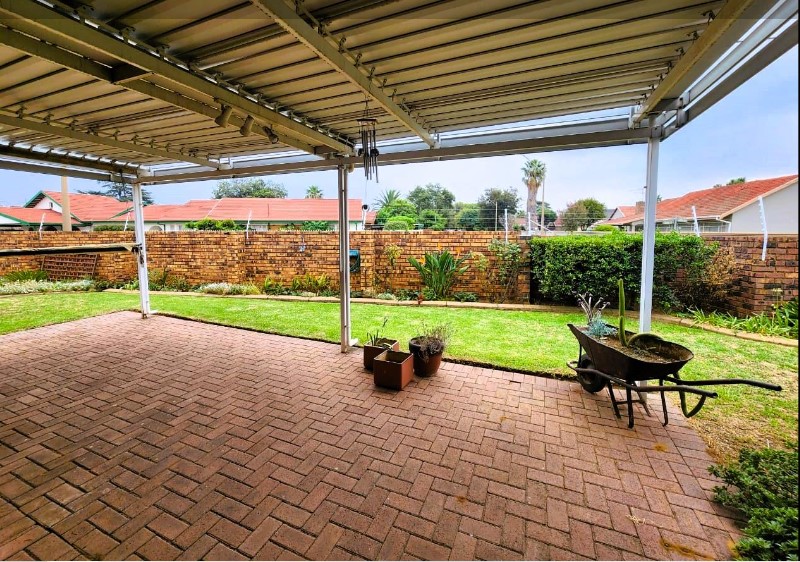 2 Bedroom Property for Sale in Arcon Park Gauteng