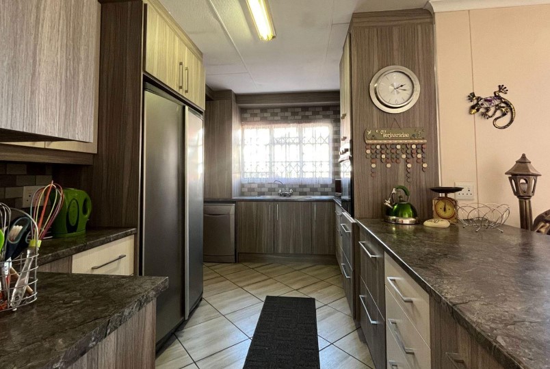 2 Bedroom Property for Sale in Arcon Park Gauteng