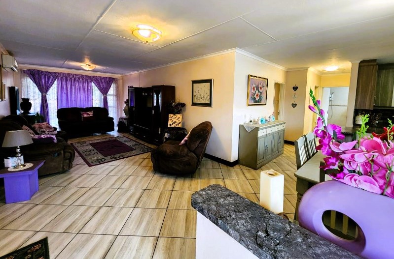 2 Bedroom Property for Sale in Arcon Park Gauteng