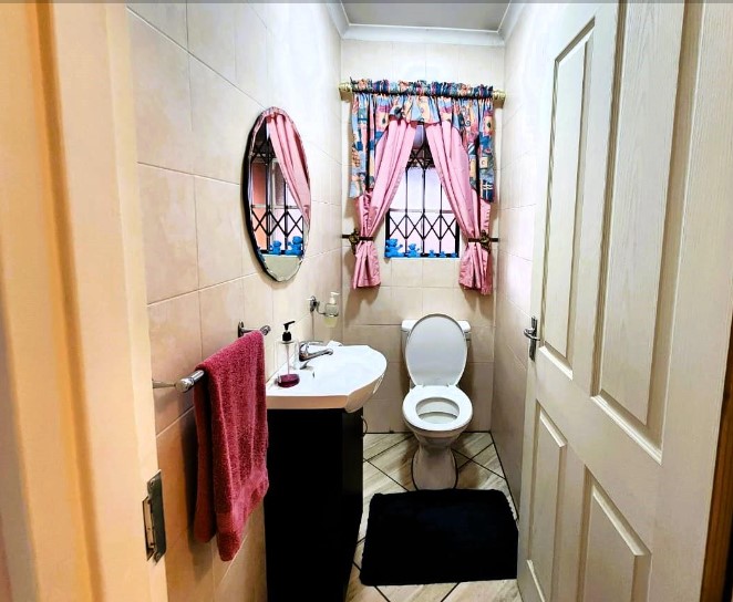 2 Bedroom Property for Sale in Arcon Park Gauteng
