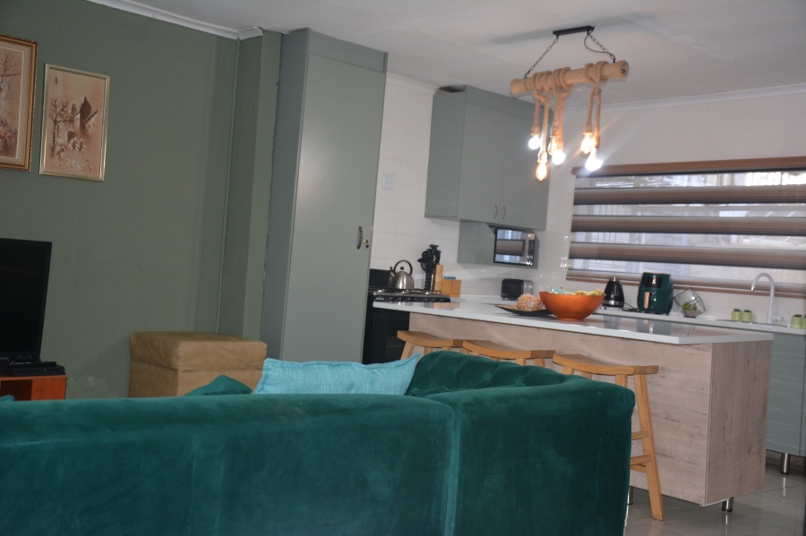 3 Bedroom Property for Sale in Roodekrans Gauteng