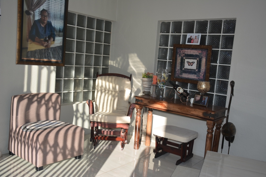 3 Bedroom Property for Sale in Roodekrans Gauteng