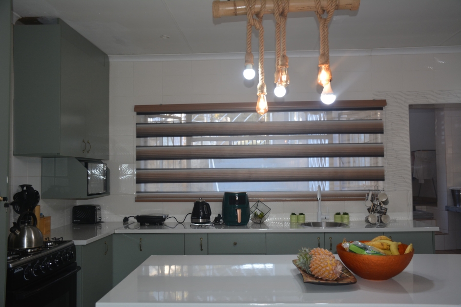 3 Bedroom Property for Sale in Roodekrans Gauteng