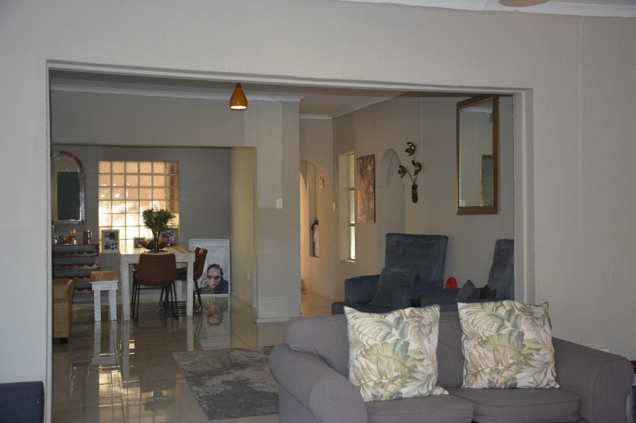 3 Bedroom Property for Sale in Roodekrans Gauteng