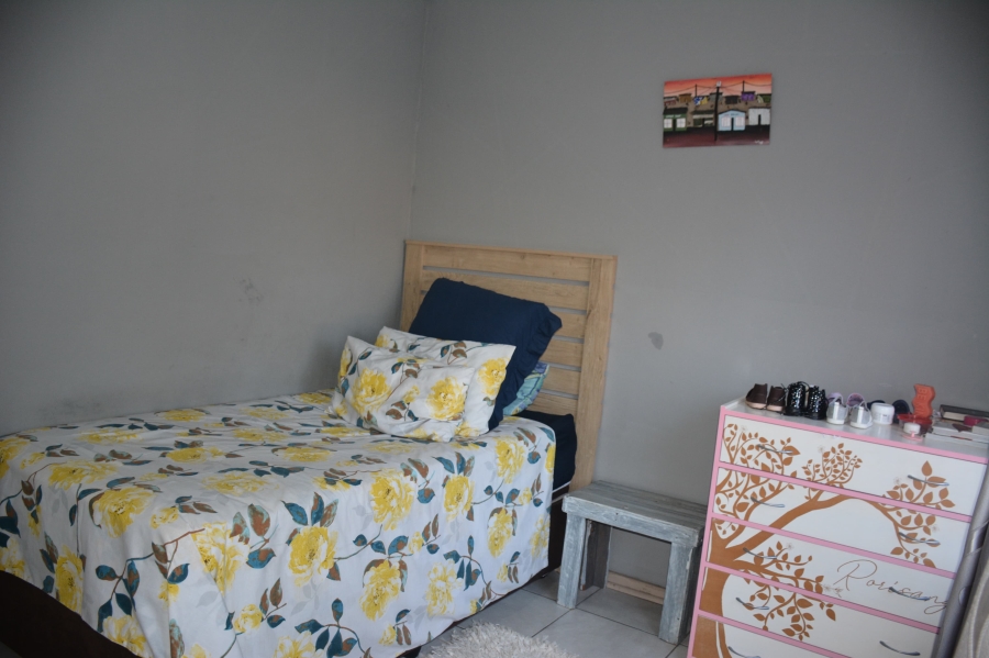 3 Bedroom Property for Sale in Roodekrans Gauteng