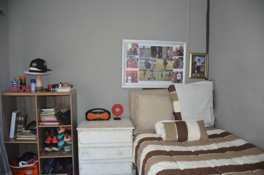 3 Bedroom Property for Sale in Roodekrans Gauteng