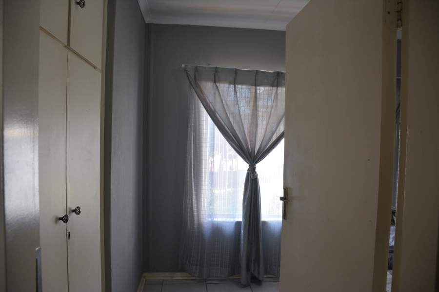 3 Bedroom Property for Sale in Roodekrans Gauteng