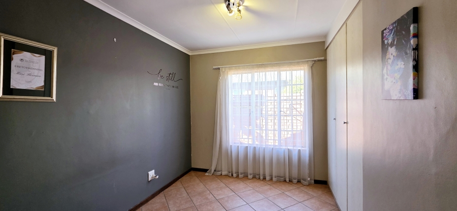 2 Bedroom Property for Sale in Equestria Gauteng