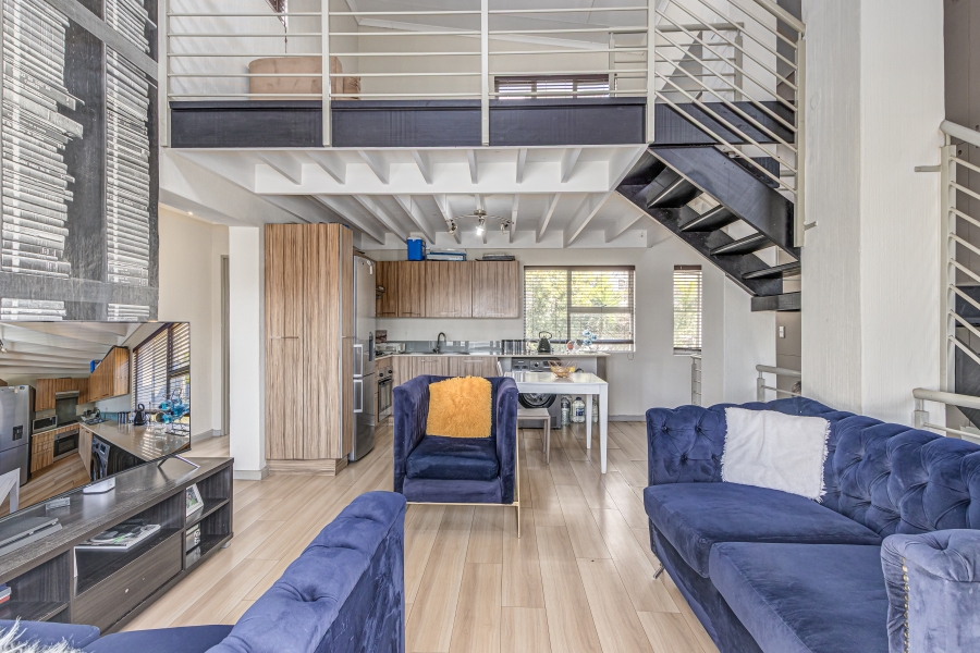 2 Bedroom Property for Sale in Lonehill Gauteng