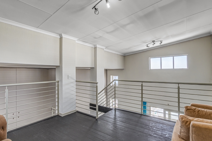 2 Bedroom Property for Sale in Lonehill Gauteng