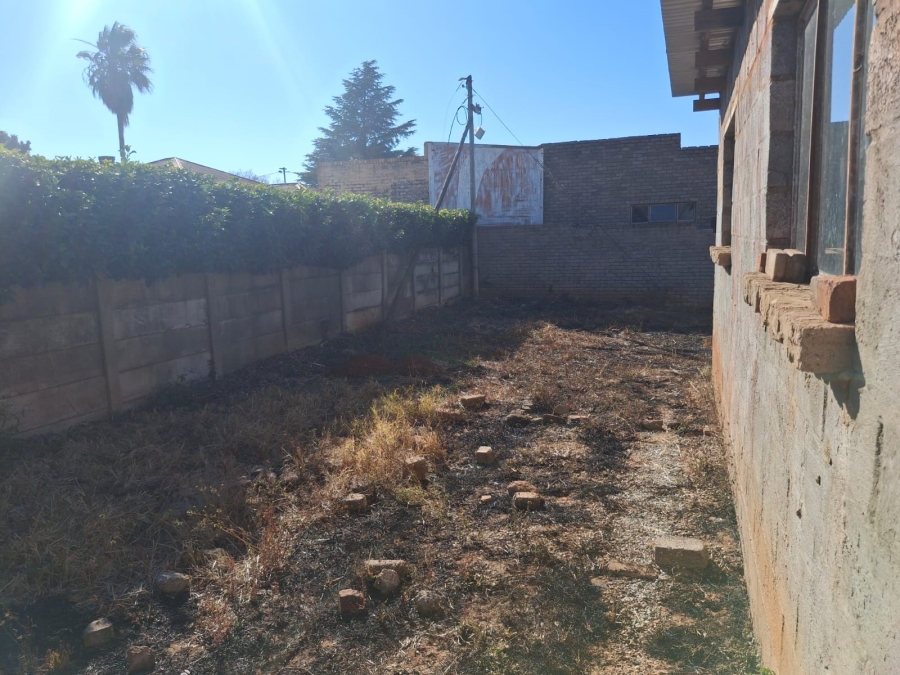 2 Bedroom Property for Sale in Venterspos Gauteng