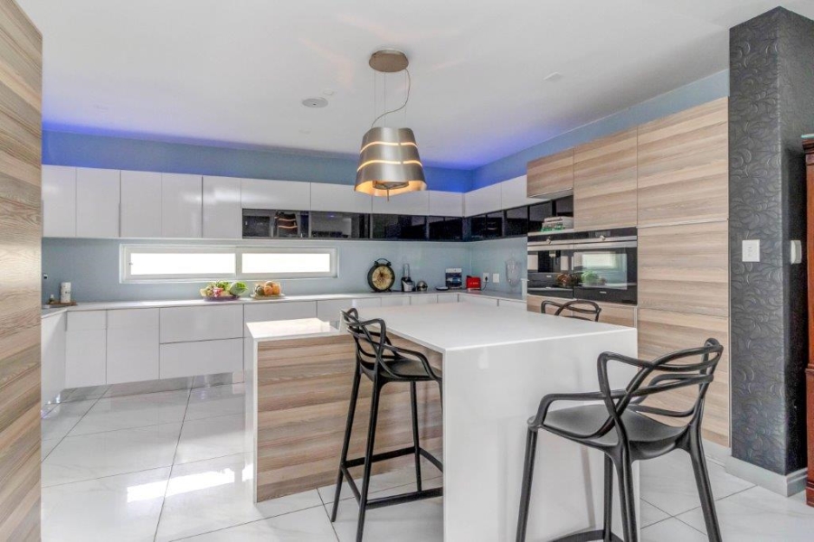 To Let 4 Bedroom Property for Rent in Hyde Park Gauteng